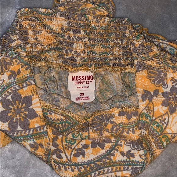 Yellow Floral Print Flowy Shorts - Picture 4 of 4